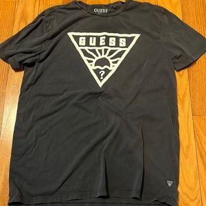 Black Guess short sleeve Tee shirt